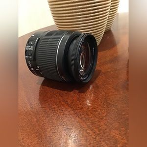 Canon ef-s 18-55 mm AMAZING CONDITION!!